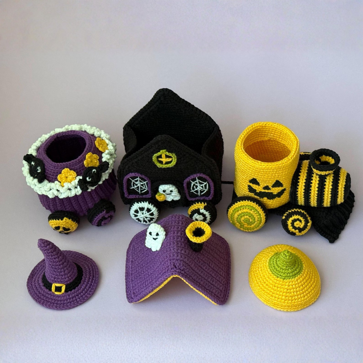 Halloween Train Amigurumi Crochet Pattern